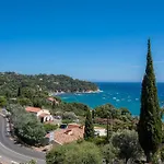 La Dolce Le Rayol-Canadel-sur-Mer