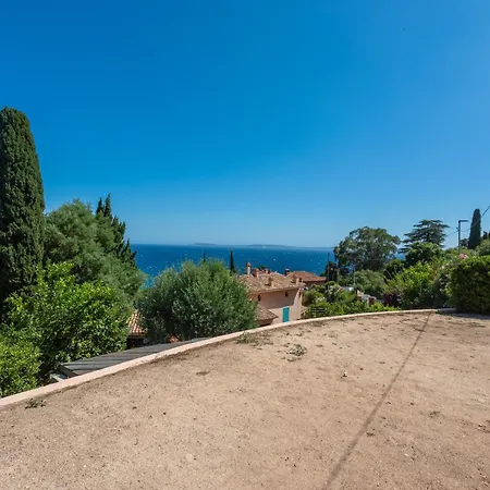La Dolce * Le Rayol-Canadel-sur-Mer