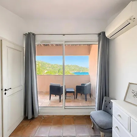 La Dolce Rayol-Canadel-sur-Mer