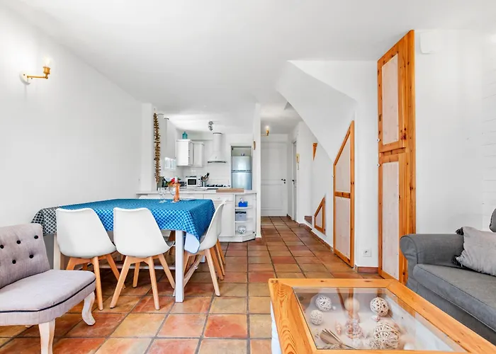 La Dolce Le Rayol-Canadel-sur-Mer