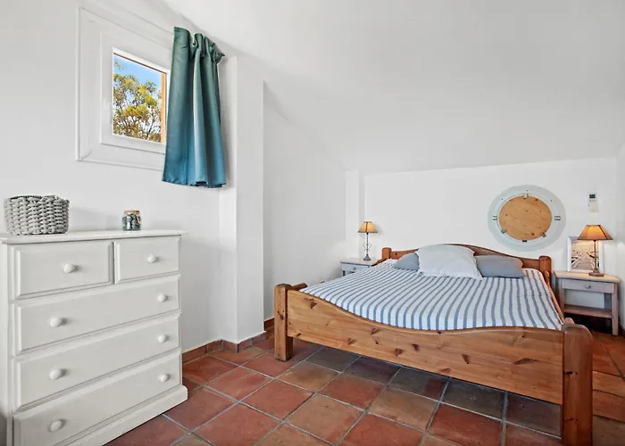 La Dolce Le Rayol-Canadel-sur-Mer